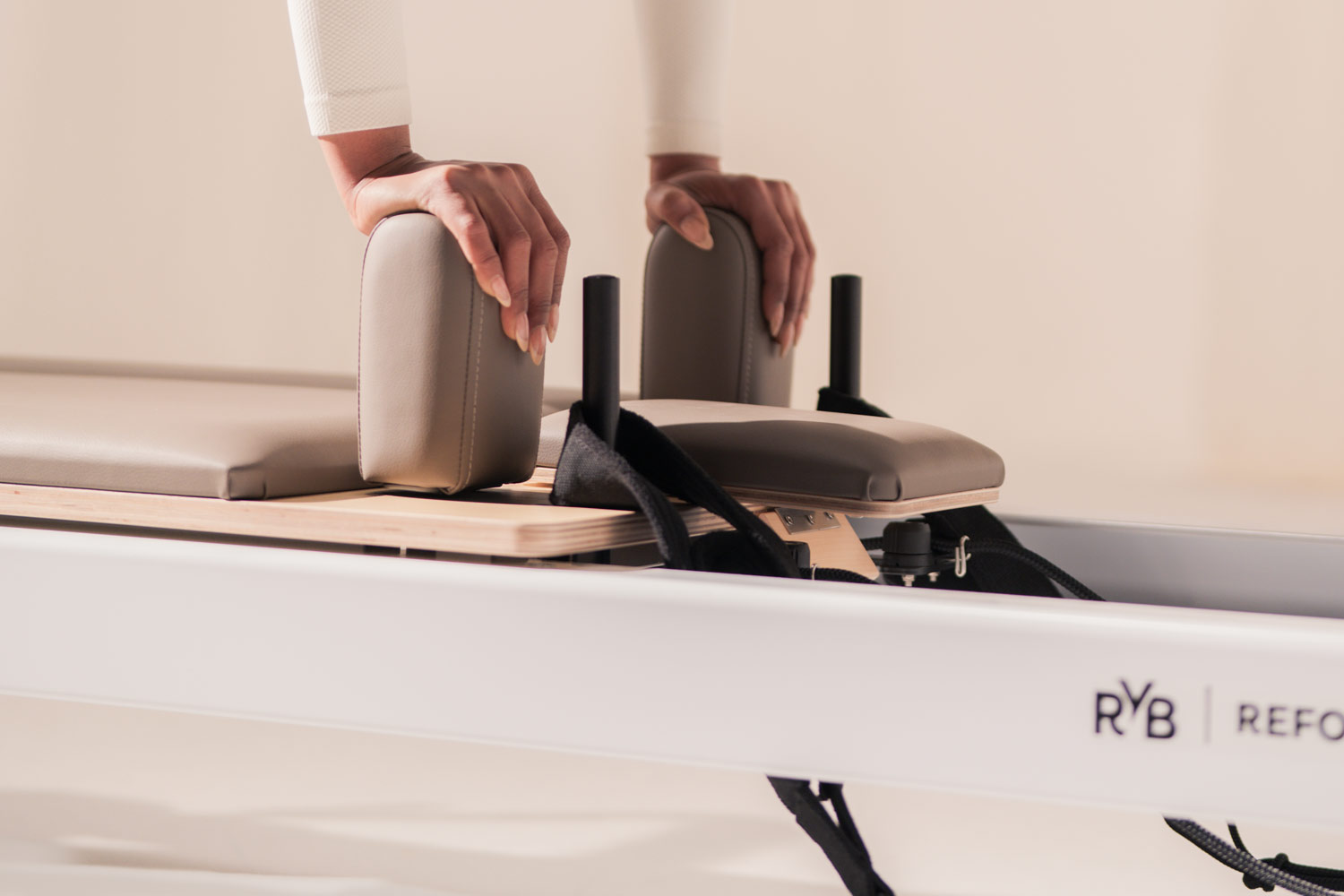 Macchina Reformer Pilates Venus Ryb